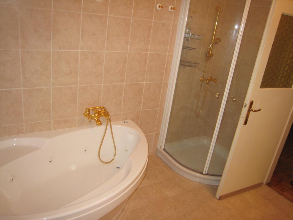 Apartment Apollonio Portoroz Bilik gambar